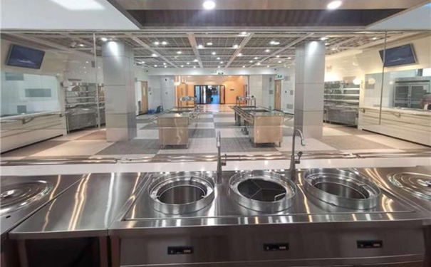 北京酒店厨房设备安装选哪家不锈钢厨具公司质量更好？这3条决定